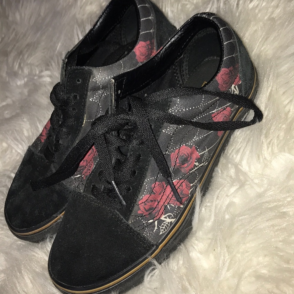 VANS SHOES